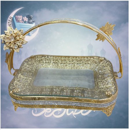 صنية تقديم نحاسية